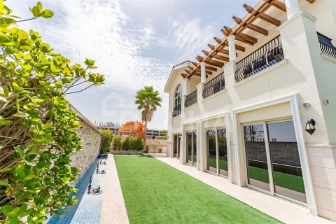 Villa en Dubai, 5 dormitorios, 706.1 m², № 7028 - foto 8
