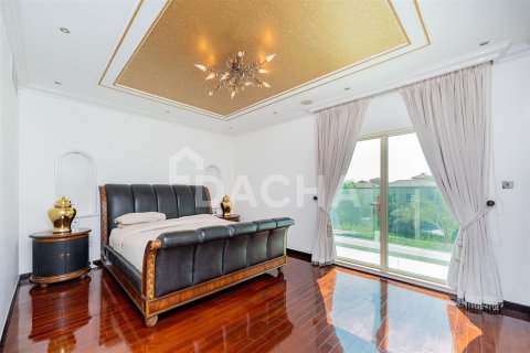 Villa en Dubai, 4 dormitorios, 501.7 m², № 7030 - foto 11