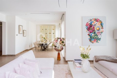 Villa en Dubai, 4 dormitorios, 501.7 m², № 7030 - foto 5