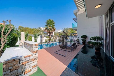 Villa en Dubai, 4 dormitorios, 622.4 m², № 7044 - foto 11