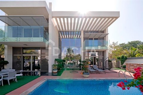 Villa en Dubai, 4 dormitorios, 622.4 m², № 7044 - foto 10
