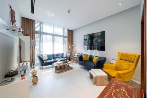 Villa en Dubai, 4 dormitorios, 622.4 m², № 7044 - foto 3