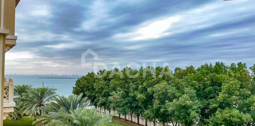 Apartment in Palm Jumeirah, Dubai 2 bedrooms, 163.1 sq.m. № 6894