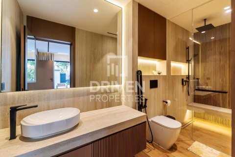 Villa en Al Barsha South, Al Barsha, Dubai, 4 dormitorios, 452 m², № 86755 - foto 27