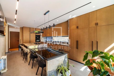 Villa en Al Barsha South, Al Barsha, Dubai, 4 dormitorios, 452 m², № 86755 - foto 18