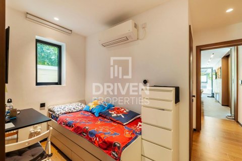 Villa en Al Barsha South, Al Barsha, Dubai, 4 dormitorios, 452 m², № 86755 - foto 23