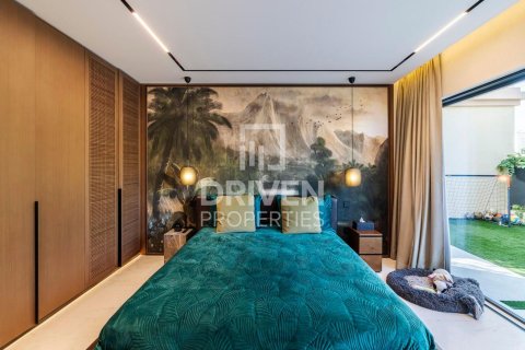Villa en Al Barsha South, Al Barsha, Dubai, 4 dormitorios, 452 m², № 86755 - foto 6