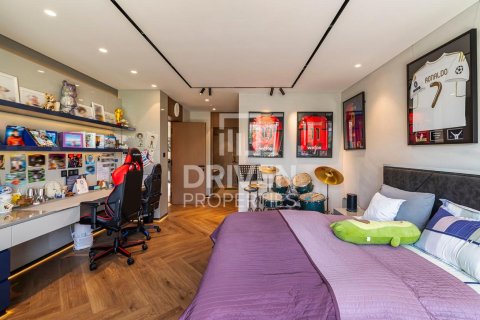 Villa en Al Barsha South, Al Barsha, Dubai, 4 dormitorios, 452 m², № 86755 - foto 10