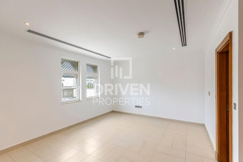 Villa en Jumeirah Park, Dubai, 4 dormitorios, 471 m², № 86754 - foto 13