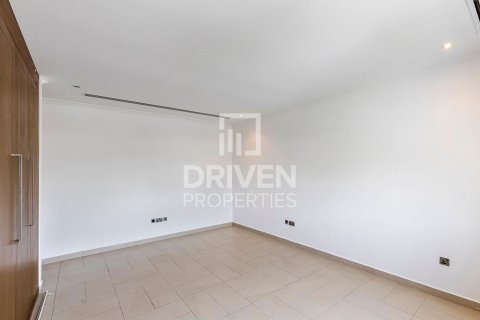 Villa en Jumeirah Park, Dubai, 4 dormitorios, 471 m², № 86754 - foto 15