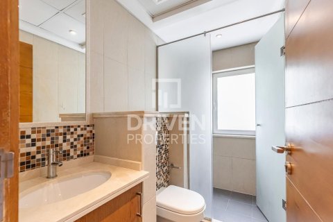 Villa en Jumeirah Park, Dubai, 4 dormitorios, 471 m², № 86754 - foto 22