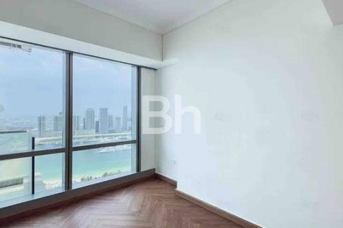 Купить квартиру в Дубай Марине, Дубай: 4 спальни, 217м², № 57418 - фото 1