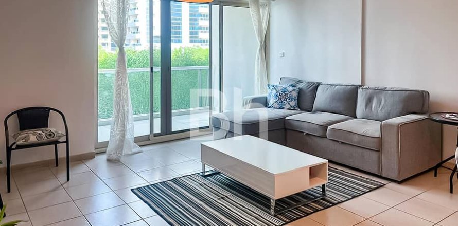 Apartamento en Dubai, 1 dormitorio, 70 m², № 57419