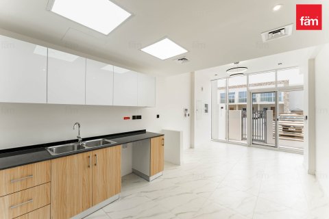 Adosado en Dubai, 2 dormitorios, 107.6 m², № 43040 - foto 4