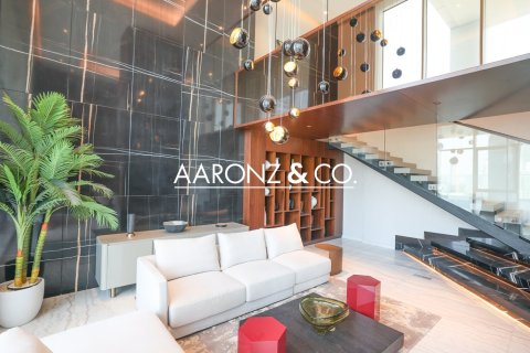 Penthouse à Business Bay, Dubai, 4 chambres, 731.8 m², № 78442 - photo 1
