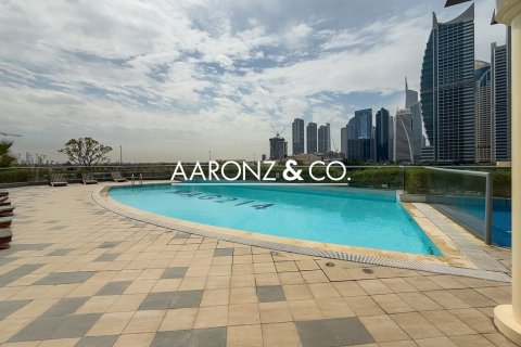 Appartement à Jumeirah Lake Towers, Dubai, 1 chambre, 67.1 m², № 78443 - photo 12