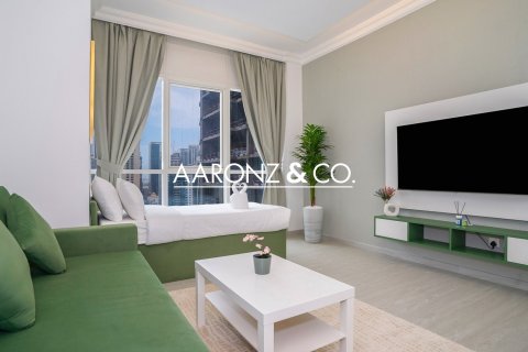 Appartement à Jumeirah Lake Towers, Dubai, 1 chambre, 67.1 m², № 78443 - photo 3