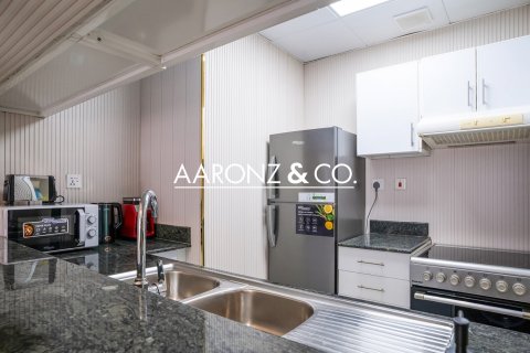 Appartement à Jumeirah Lake Towers, Dubai, 1 chambre, 67.1 m², № 78443 - photo 7