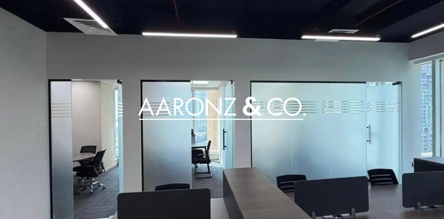 Bureau à Business Bay, Dubai, 86.8 m², № 78432