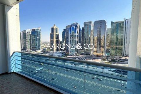 Appartement à Dubai Marina, Dubai, 2 chambres, 160.6 m², № 78444 - photo 1