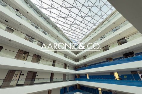 Bureau à Bur Dubai, Dubai, 143.1 m², № 78433 - photo 8