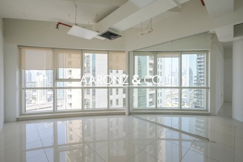 Bureau à Jumeirah Lake Towers, Dubai, 81.7 m², № 78434 - photo 1