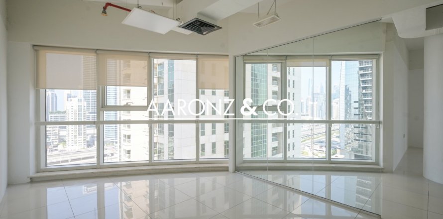 Bureau à Jumeirah Lake Towers, Dubai, 81.7 m², № 78434