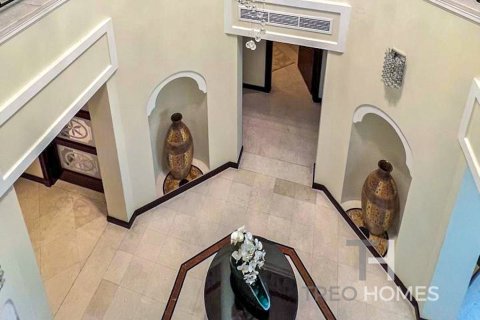 Villa à Palm Jumeirah, Dubai, 4 chambres, 496 m², № 13479 - photo 10