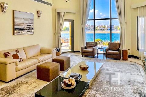 Villa à Palm Jumeirah, Dubai, 4 chambres, 496 m², № 13479 - photo 4