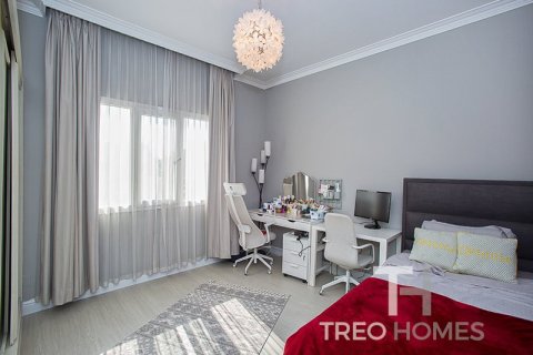 Villa in Meadows, Dubai 4 bedrooms, 627 sq.m. № 13481 - photo 11
