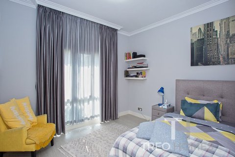 Villa in Meadows, Dubai 4 bedrooms, 627 sq.m. № 13481 - photo 13