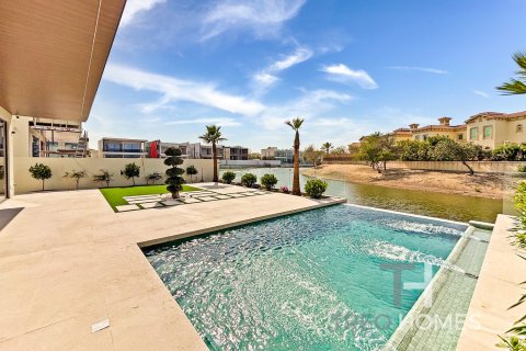 Villa à Jumeirah Park, Dubai, 5 chambres, 592 m², № 13474 - photo 29