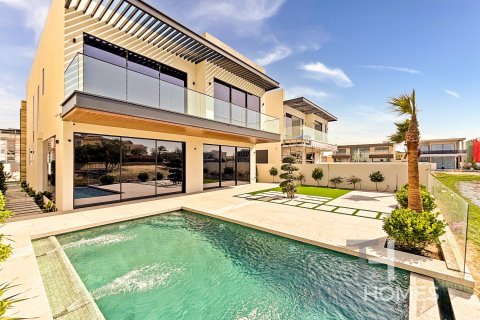 Villa à Jumeirah Park, Dubai, 5 chambres, 592 m², № 13474 - photo 1