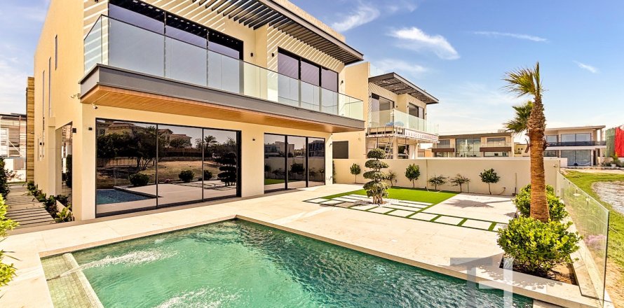 Villa à Jumeirah Park, Dubai, 5 chambres, 592 m², № 13474