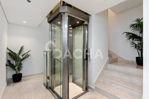 Townhouse in Business Bay, Dubai 4 bedrooms, 311 sq.m. № 105398 - photo 7