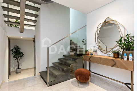 Townhouse in Business Bay, Dubai 4 bedrooms, 311 sq.m. № 105398