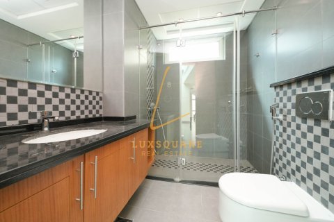 Villa à Jumeirah Park, Dubai, 4 chambres, 604 m², № 100583 - photo 27
