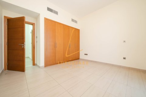 Villa à Jumeirah Park, Dubai, 4 chambres, 604 m², № 100583 - photo 15