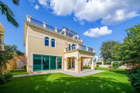 Villa à Jumeirah Park, Dubai, 4 chambres, 611 m², № 100593 - photo 11