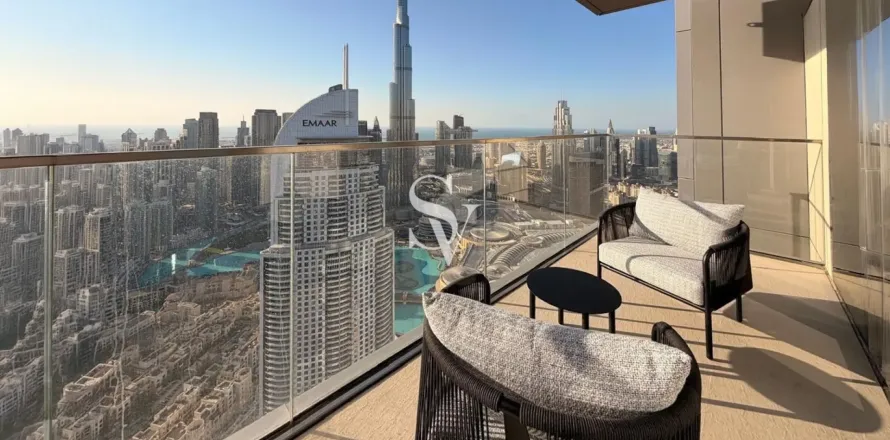 Appartement à BOULEVARD POINT à Downtown Dubai (Downtown Burj Dubai), Dubai, 4 chambres, 272 m², № 114714