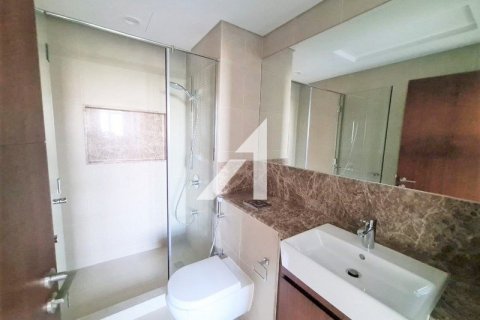 Снять в аренду квартиру в Vida Residence, The Hills, Дубай: 2 спальни, 134м², № 92895 - фото 5