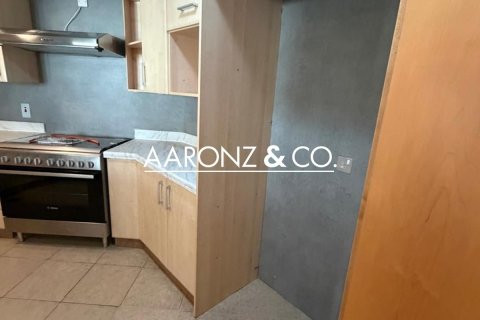 Apartamento en Palm Jumeirah, Dubai, 3 dormitorios, 200 m², № 92904 - foto 13