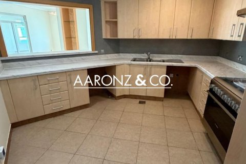 Apartamento en Palm Jumeirah, Dubai, 3 dormitorios, 200 m², № 92904 - foto 12