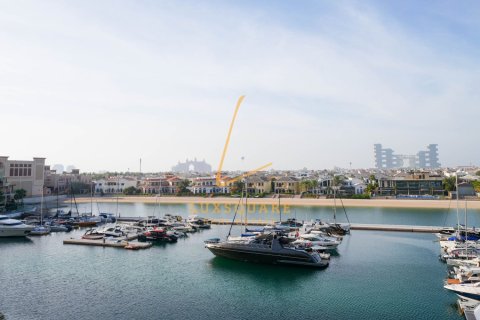 Apartamento en Marina Residences, Palm Jumeirah, Dubai, 3 dormitorios, 227 m², № 92903
