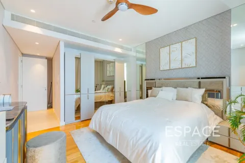 Apartment in Bluewaters, Dubai 2 bedrooms, 138 sq.m. № 62041 - photo 9