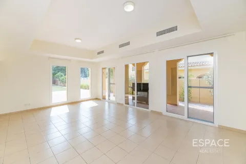 Maison de ville à Arabian Ranches, Dubai, 3 chambres, 273 m², № 62039 - photo 2