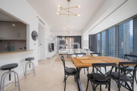 Снять в аренду квартиру в Дубай Марине, Дубай: 2 спальни, 136м², № 22879 - фото 3