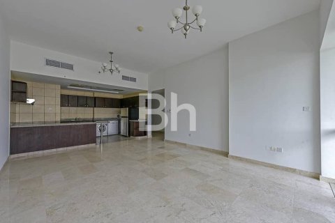 Снять в аренду квартиру в Дубай Марине, Дубай: 2 спальни, 164м², № 22903 - фото 2