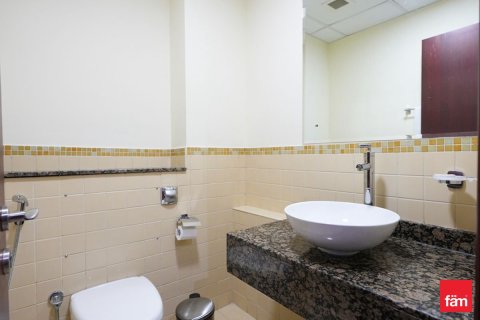 Снять в аренду квартиру в Дубай Марине, Дубай: 2 спальни, 148.6м², № 23078 - фото 7
