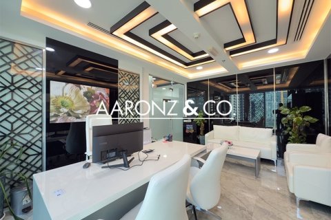 Office in Business Bay, Dubai 104.7 sq.m. № 78348 - photo 2